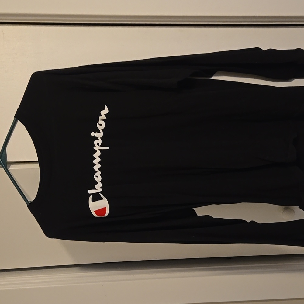 Champion long sleeve